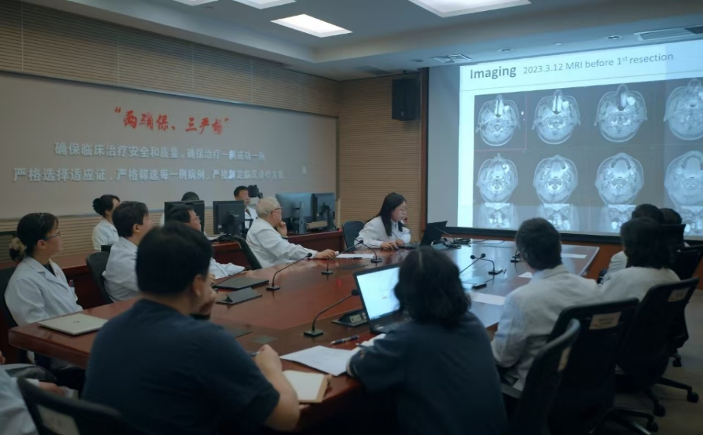 1747041446129863.png 2-1.png