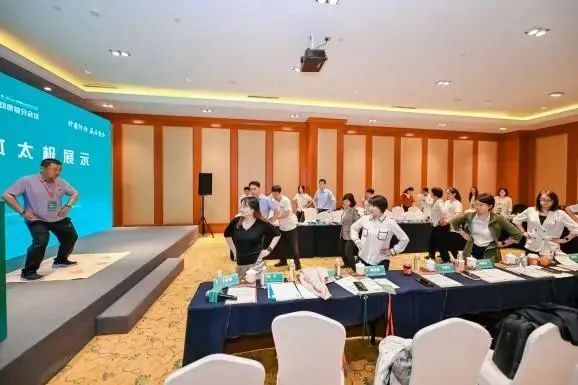 1749461340947255.jpg 2-13.jpg